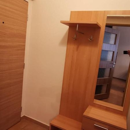 Apartmany U Hotelu Thermal Kv Karlovy Vary Bagian luar foto