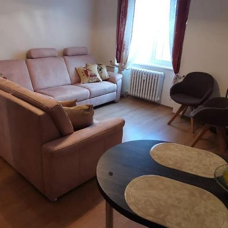 Apartmany U Hotelu Thermal Kv Karlovy Vary Bagian luar foto