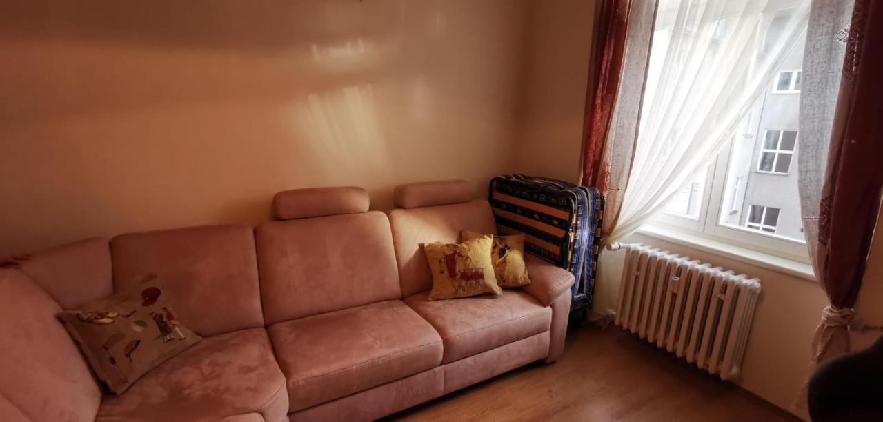 Apartmany U Hotelu Thermal Kv Karlovy Vary Bagian luar foto