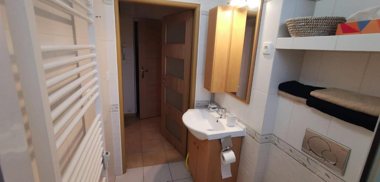 Apartmany U Hotelu Thermal Kv Karlovy Vary Bagian luar foto